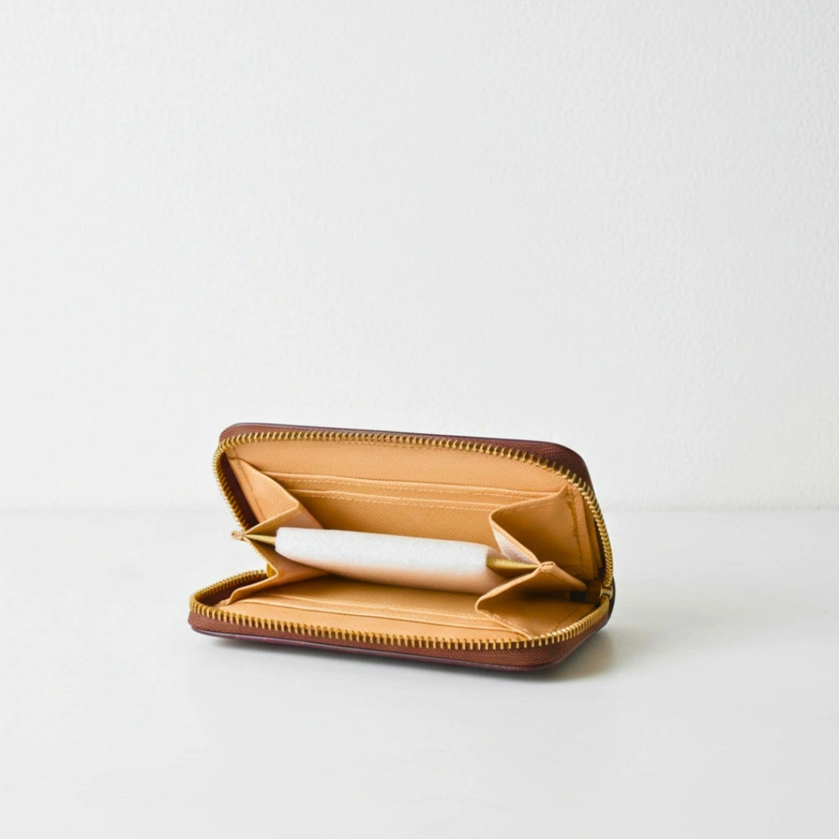 Monedero Minimalista Marrón 8.5 x 10 cm | Compacto para Monedas y Tarjetas